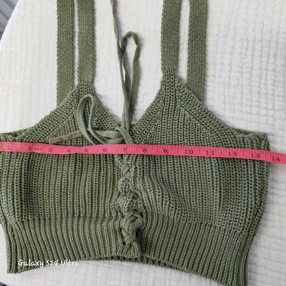 Forever 21 Green Knit Crop Top - Picture 6 of 7